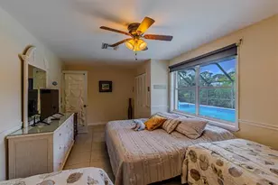 219 Cypress Way W, Naples, FL 34110 - Photo 26