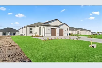 1323/1325 NE 8th Pl, Cape Coral, FL 33909 - Photo 2