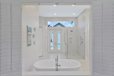 109 Greenfield Ct, Naples, FL 34110 - Photo 26