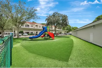 4645 Saint Croix Ln #1335, Naples, FL 34109 - Photo 6