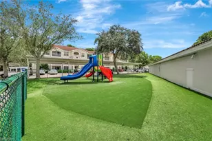 4645 St Croix Ln, Naples, FL 34109 - Photo 6