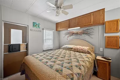 15 Limetree Park Dr, Bonita Springs, FL 34135 - Photo 8