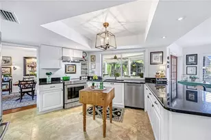 87 Burning Tree Dr, Naples, FL 34105 - Photo 10