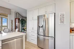 1001 Arbor Lake Dr, Naples, FL 34110 - Photo 10