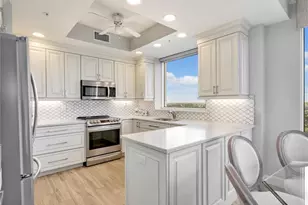 1001 Arbor Lake Dr, Naples, FL 34110 - Photo 8