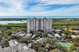 1001 Arbor Lake Dr, Naples, FL 34110 - Photo 32