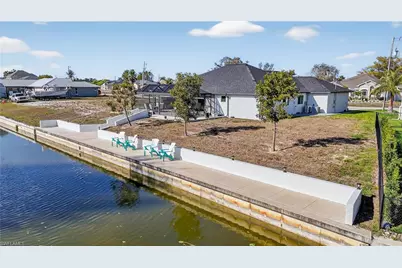 2223 SW 4th Ct, Cape Coral, FL 33991 - Photo 2