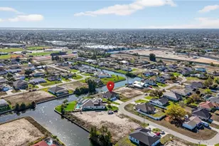 2223 SW 4th Ct, Cape Coral, FL 33991 - Photo 46