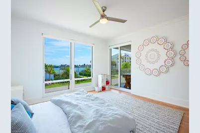 9811 Gulf Shore Dr #101, Naples, FL 34108 - Photo 14