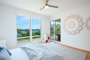 9811 Gulf Shore Dr, Naples, FL 34108 - Photo 14