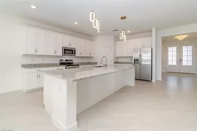 11127 Canopy Loop, Fort Myers, FL 33913 - Photo 4