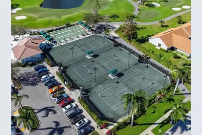 1001 Foxfire Ln #204, Naples, FL 34104 - Photo 32