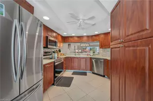 4261 Shetland Ct, Naples, FL 34112 - Photo 6