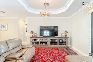 9250 Veneto Pl, Naples, FL 34113 - Photo 14