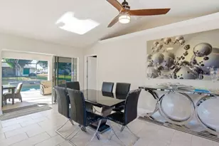 32 NE 9th Ave, Cape Coral, FL 33909 - Photo 12