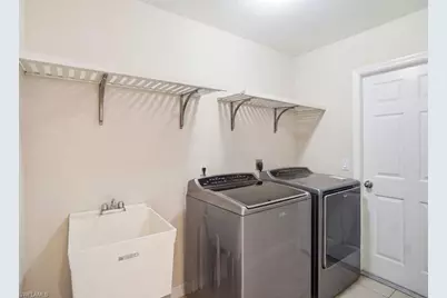 32 NE 9th Ave, Cape Coral, FL 33909 - Photo 32