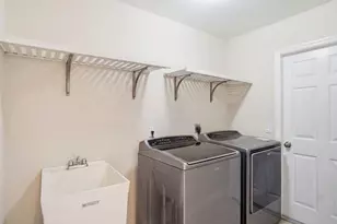 32 NE 9th Ave, Cape Coral, FL 33909 - Photo 32