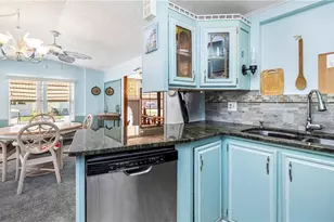 186 Panther Pass Cir, Naples, FL 34114 - Photo 4