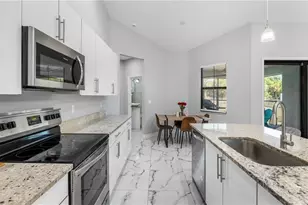 2685 20th Ave SE, Naples, FL 34117 - Photo 10