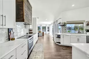 17 SE 15th Ave, Cape Coral, FL 33990 - Photo 2