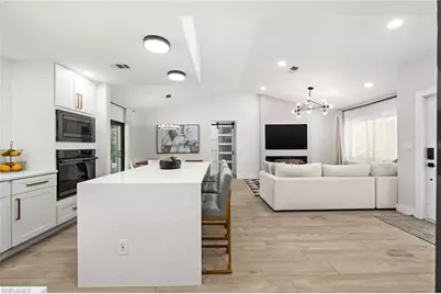 133 Wickliffe Dr, Naples, FL 34110 - Photo 12