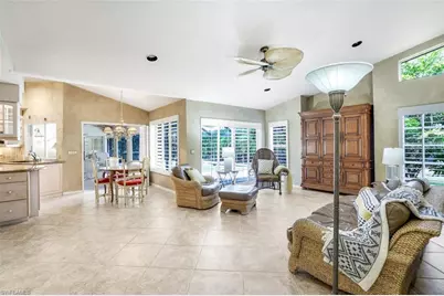 811 Pitch Apple Ln, Naples, FL 34108 - Photo 8