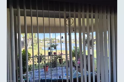 10520 Regent Cir, Naples, FL 34109 - Photo 4