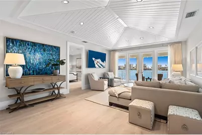 2805 Leeward Ln, Naples, FL 34103 - Photo 10