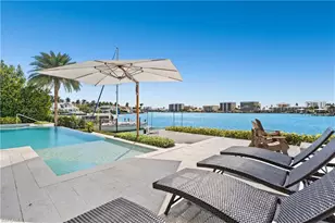 2805 Leeward Ln, Naples, FL 34103 - Photo 14