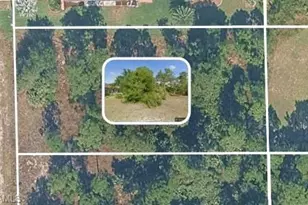 512 Canton Ave, Lehigh Acres, FL 33972 - Photo 2