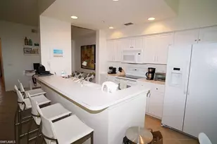 2710 Cypress Trace Cir, Naples, FL 34119 - Photo 8