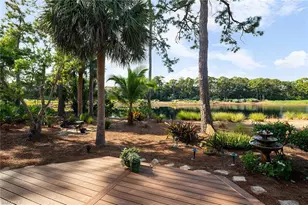 813 Barcarmil Way, Naples, FL 34110 - Photo 8