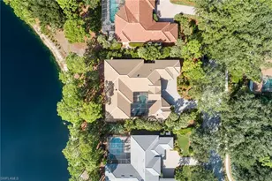 813 Barcarmil Way, Naples, FL 34110 - Photo 40