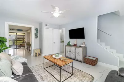 146 Clyburn Way W #I-6, Marco Island, FL 34145 - Photo 4