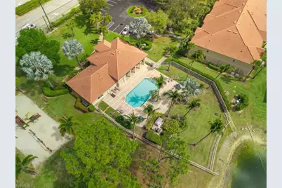 8290 Ibis Club Ln #913, Naples, FL 34104 - Photo 2