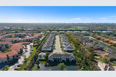 13005 Pembroke Dr, Naples, FL 34105 - Photo 46