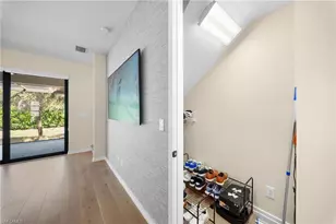 13005 Pembroke Dr, Naples, FL 34105 - Photo 18