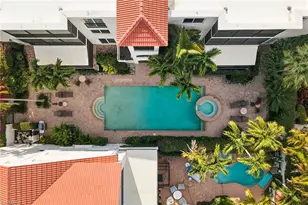 1005 4th St S, Naples, FL 34102 - Photo 28