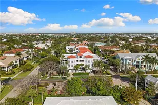 1005 4th St S, Naples, FL 34102 - Photo 26