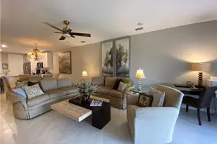 14639 Edgewater Cir, Naples, FL 34114 - Photo 4