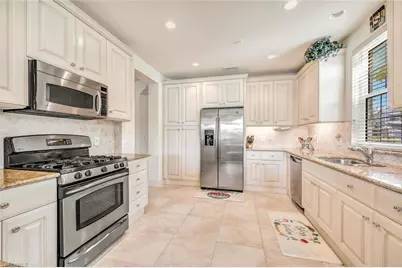 9242 Tesoro Ln #101, Naples, FL 34114 - Photo 16