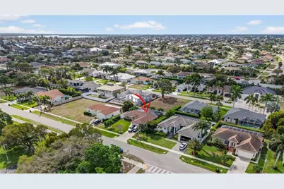 1421 Bermuda Rd, Marco Island, FL 34145 - Photo 40