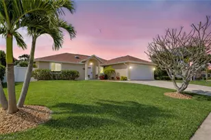1421 Bermuda Rd, Marco Island, FL 34145 - Photo 2