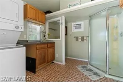 4520 Southern Breeze Dr, Naples, FL 34114 - Photo 4