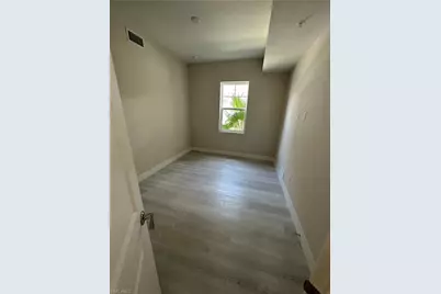 214 Indies Dr E #101, Naples, FL 34114 - Photo 6