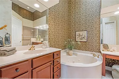 10141 Bellavista Cir #604, Miromar Lakes, FL 33913 - Photo 14