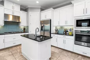 8591 Maggiore Ct, Naples, FL 34114 - Photo 12