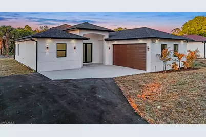 4371 70th Ave NE, Naples, FL 34120 - Photo 1
