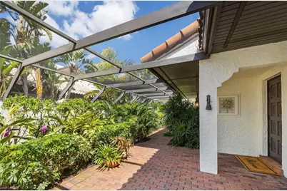 516 Tierra Mar Ln E #5, Naples, FL 34108 - Photo 6