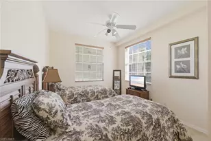 4610 St Croix Ln, Naples, FL 34109 - Photo 16